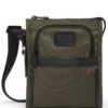 Tumi ALPHA Pocket Bag Small OLIVE NIGHT -Tumi 117345 9194 hi res main 1