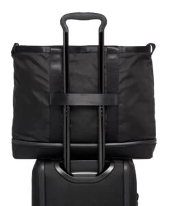 Tumi ALPHA Carryall Tote BLACK 13 Tumi ALPHA Carryall Tote BLACK -Tumi 138555 1041 hi res alt5 6