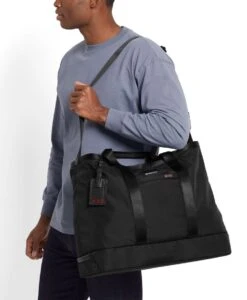 Tumi ALPHA Carryall Tote BLACK 15 Tumi ALPHA Carryall Tote BLACK -Tumi 138555 1041 hi res alt8 9
