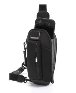 Tumi ALPHA BRAVO Esports Pro Sling BLACK 10 Tumi ALPHA BRAVO Esports Pro Sling BLACK -Tumi 139435 1041 hi res alt2 3