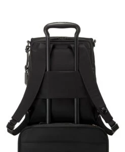 Tumi VOYAGEUR Leigh Backpack/Tote BLACK/GUNMETAL 12 Tumi VOYAGEUR Leigh Backpack/Tote BLACK/GUNMETAL -Tumi 146568 T522 hi res alt4 5