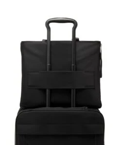 Tumi VOYAGEUR Cody Expandable Tote BLACK/GUNMETAL 11 Tumi VOYAGEUR Cody Expandable Tote BLACK/GUNMETAL -Tumi 146572 T522 hi res alt4 5