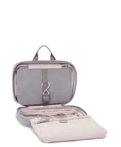Tumi VOYAGEUR Madeline Cosmetic FOG -Tumi 146592 A030 hi res alt2 3