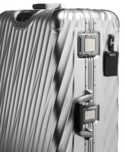 Tumi 19 DEGREE ALUMINUM Extended Trip Packing Case SILVER 13 Tumi 19 DEGREE ALUMINUM Extended Trip Packing Case SILVER -Tumi 98824 1776 hi res alt4 5